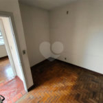 Sobrado à venda com 5 quartos, sendo 1 suíte, em Jardim Trussardi, São Paulo, SP