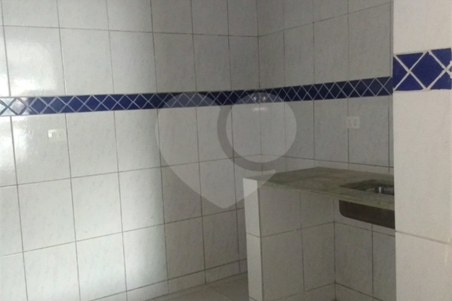 Prédio à venda com 4 quartos em Vila Guilherme, São Paulo, SP