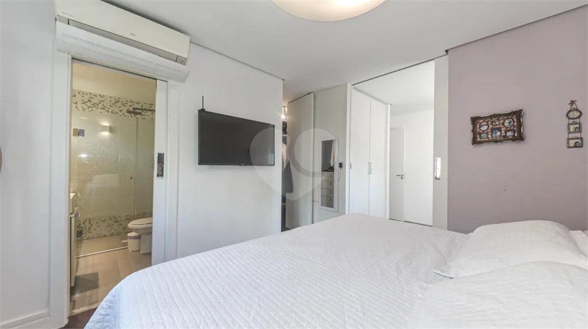 Apartamento à venda com 3 suítes em Vila Gertrudes, São Paulo, SP
