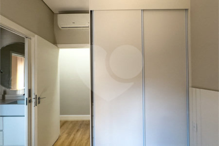 Casa à venda com 3 quartos, sendo 2 suítes, no condomínio Jardim Residencial Dona Maria José, Indaiatuba - SP