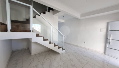 Casa à venda com 3 quartos, sendo 1 suíte,  no condomínio Residencial Américo Figueiredo, Sorocaba - SP