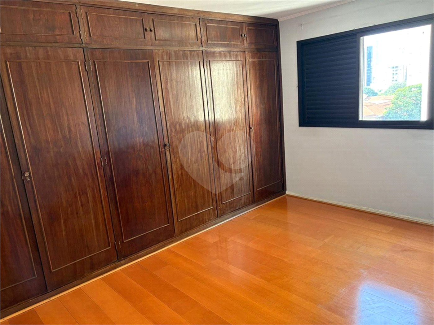 Apartamento à venda ou para alugar com 3 quartos, sendo 1 suíte,  em Pinheiros, São Paulo, SP