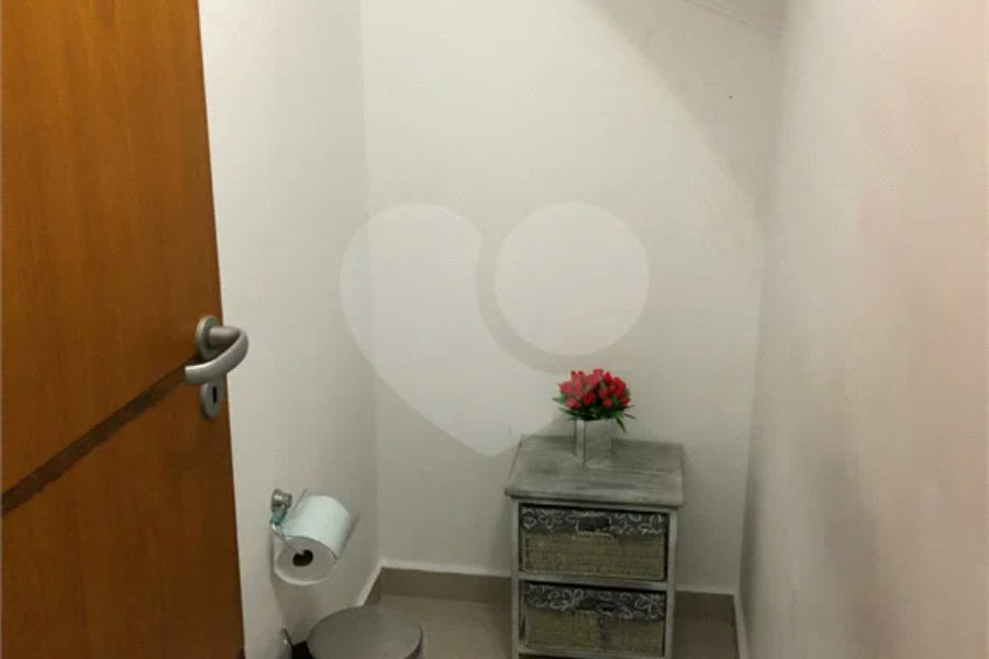 Sobrado à venda com 3 suítes em Imirim, São Paulo, SP