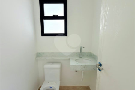 Casa à venda ou para alugar com 3 suítes no condomínio Mont Blanc Village, Vinhedo - SP