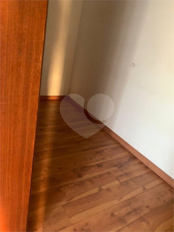 Casa à venda ou para alugar com 4 quartos, sendo 2 suítes, no condomínio Tereza Cristina, Jundiaí - SP