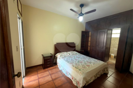 Apartamento à venda com 3 quartos, sendo 1 suíte, em Vila Nova, Cabo Frio, RJ