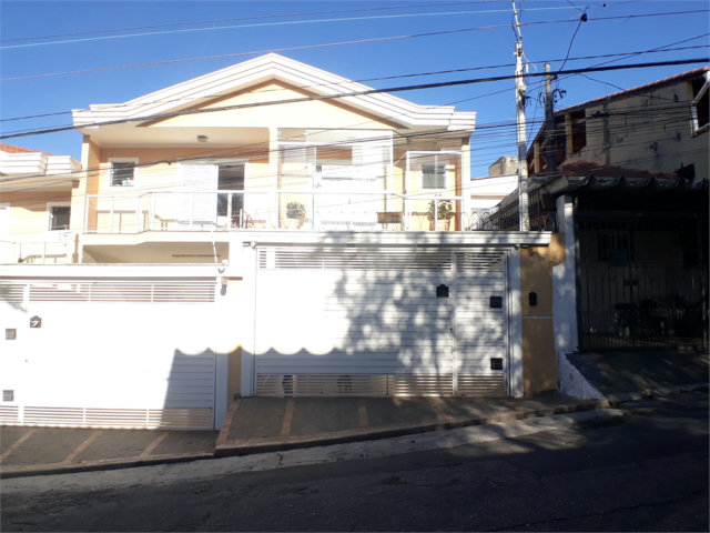Sobrado à venda com 3 suítes em Vila Medeiros, São Paulo, SP