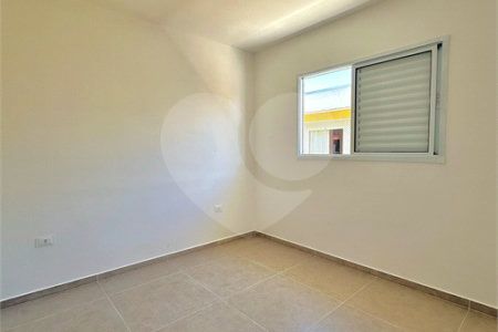 Apartamento à venda com 2 quartos, sendo 1 suíte, em Vista Linda, Bertioga, SP