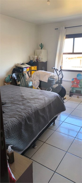 Sobrado à venda com 3 quartos, sendo 1 suíte, em Jardim Taboão, São Paulo, SP