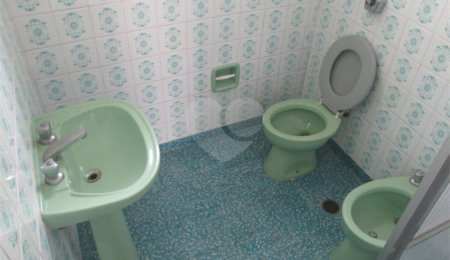 Sobrado à venda com 3 quartos em Horto, São Paulo, SP
