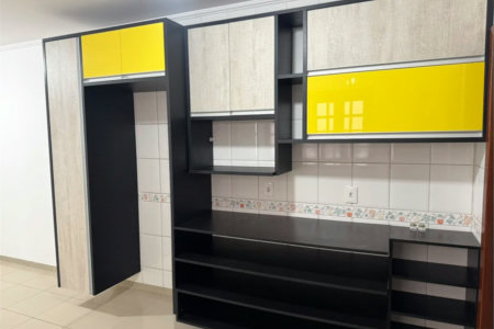 Sobrado à venda ou para alugar com 3 suítes em Vila Sônia, São Paulo, SP