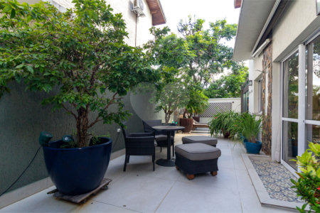 Casa à venda com 4 suítes no condomínio Sunset Brooklin, São Paulo - SP
