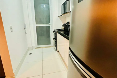 Apartamento à venda com 3 quartos, sendo 1 suíte,  em Vila Andrade, São Paulo, SP