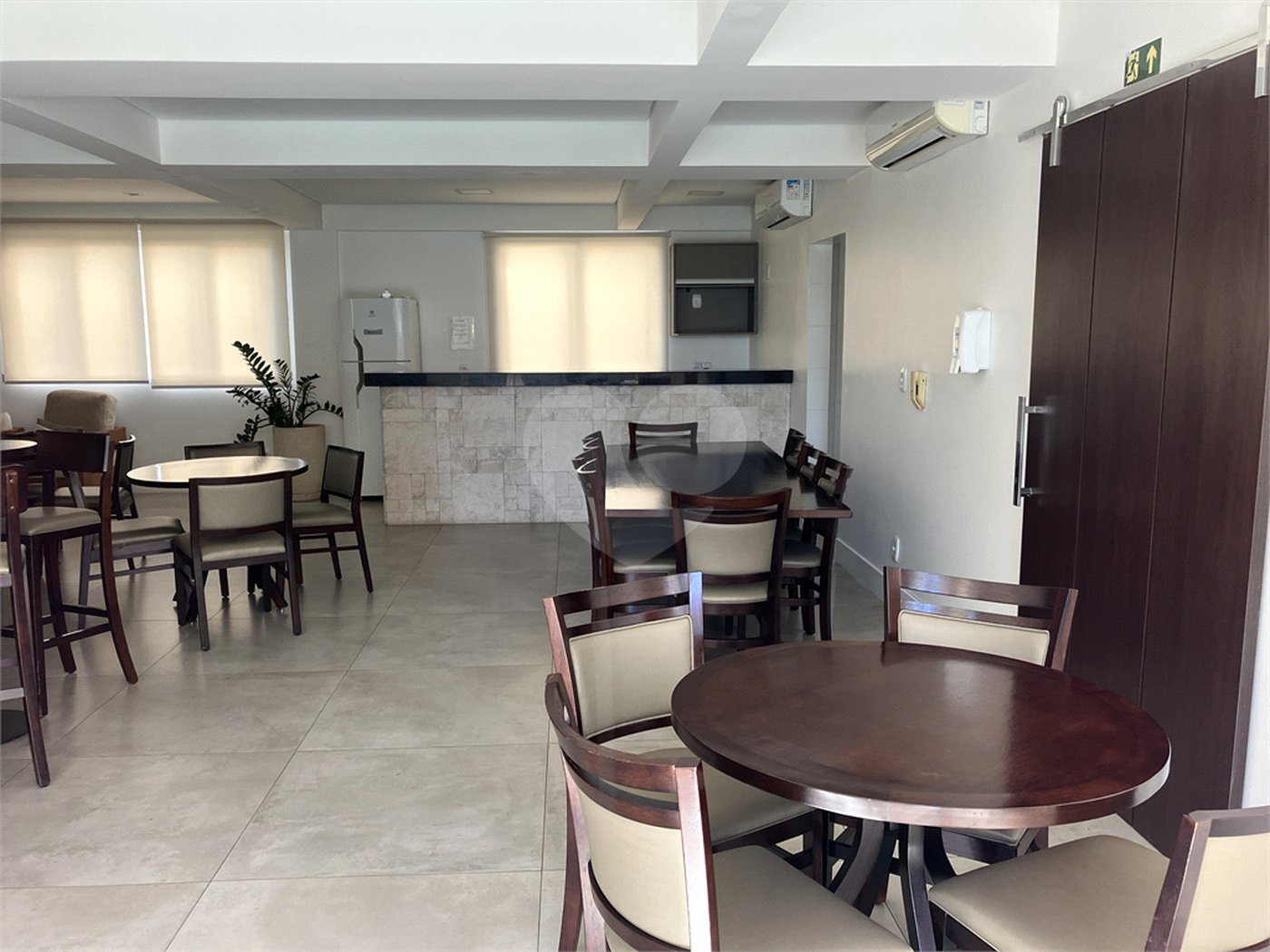Apartamento à venda com 3 quartos, sendo 1 suíte, em Jardim Vera Cruz, Sorocaba, SP