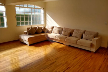 Casa à venda com 5 quartos, sendo 3 suítes, no condomínio Ville Chamonix, Itatiba - SP