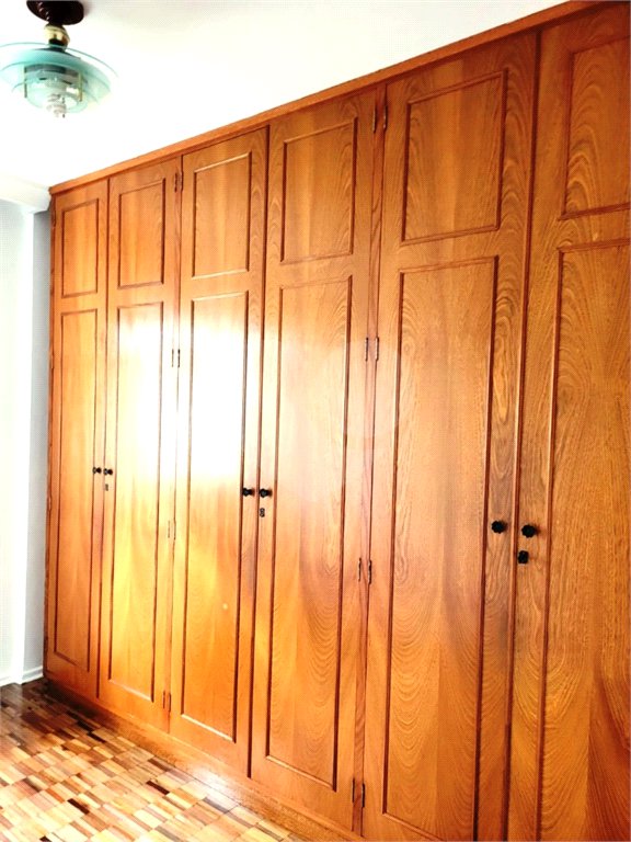 Apartamento à venda com 2 suítes em Moema, São Paulo, SP