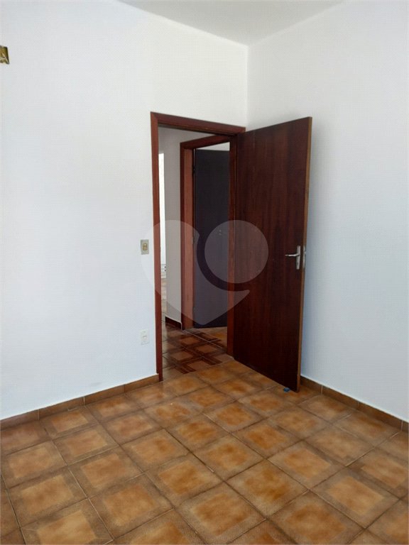 Casa à venda com 3 quartos, sendo 1 suíte,  em Jardim Cintia, Mogi das Cruzes, SP