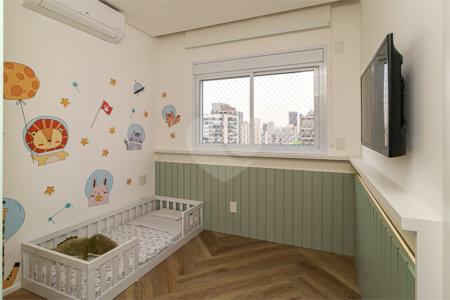 Apartamento à venda com 3 suítes em Brooklin, São Paulo, SP
