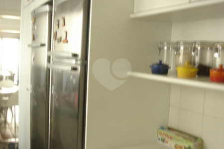Apartamento à venda com 4 quartos, sendo 2 suítes, em Santa Teresinha, São Paulo, SP
