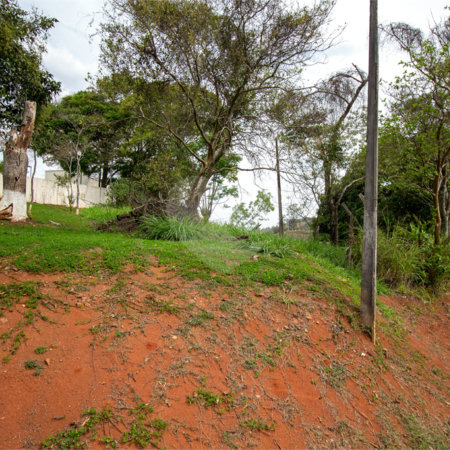 Terreno à venda em Jardim Esther, São Roque, SP