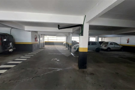 Apartamento à venda com 2 quartos em Sé, São Paulo, SP