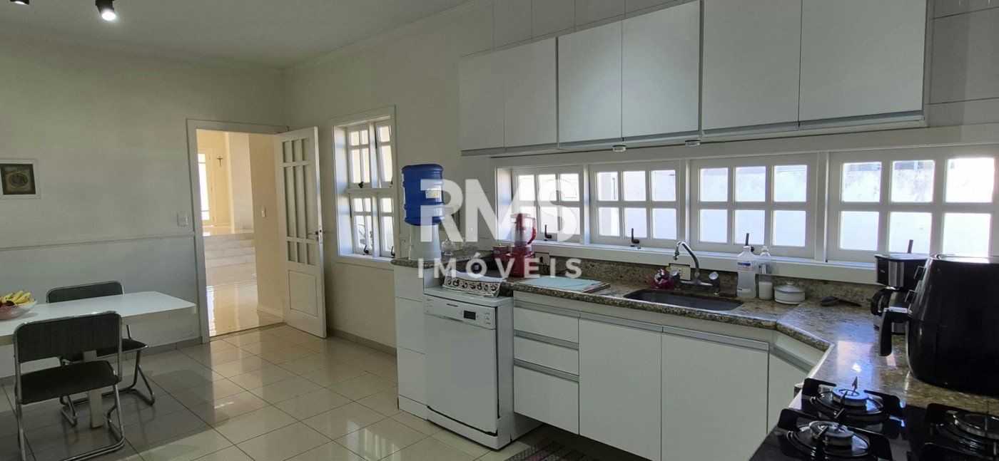 Casa à venda ou para alugar com 3 suítes em Jardim Theodora, Itu, SP