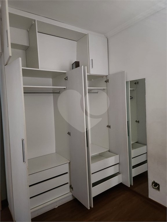 Apartamento à venda com 3 quartos, sendo 1 suíte, em Jardim dos Manacás, Araraquara, SP