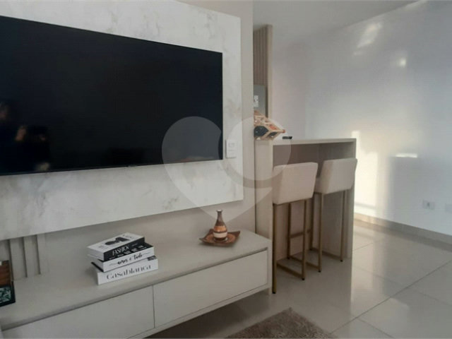 Apartamento à venda com 3 quartos, sendo 1 suíte,  em Parada Inglesa, São Paulo, SP