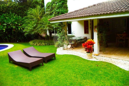 Casa à venda com 4 quartos, sendo 2 suítes, no condomínio Residencial Morumbi, São Paulo - SP