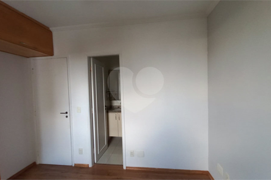 Apartamento à venda com 3 quartos, sendo 1 suíte,  em Butantã, São Paulo, SP