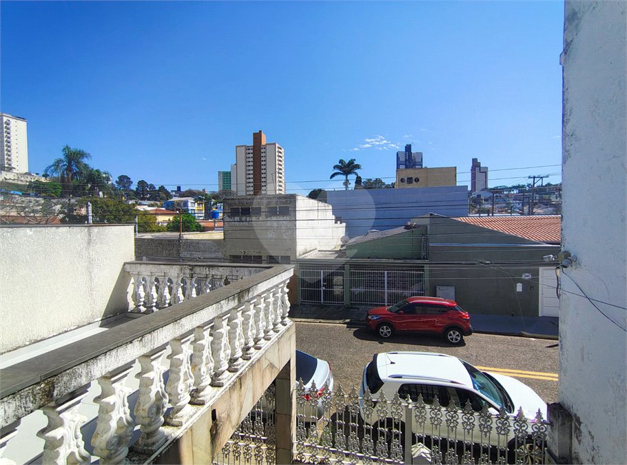Casa à venda com 3 quartos, sendo 1 suíte, em Vila Vianelo, Jundiaí, SP