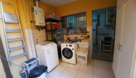 Casa à venda com 3 quartos, sendo 1 suíte,  no condomínio Residencial Sol Francisco, São Paulo - SP