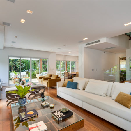 Casa à venda com 3 suítes no condomínio Parc Vignoble, São Paulo - SP