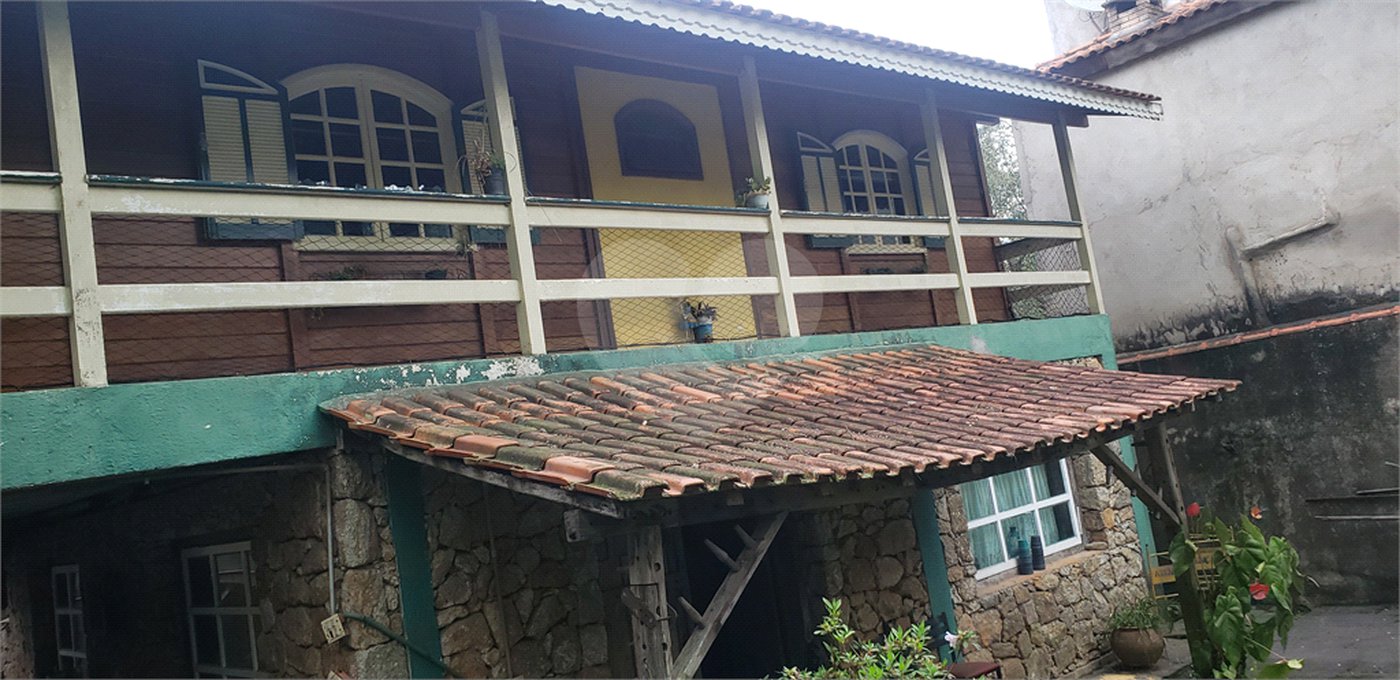 Casa à venda com 4 quartos, sendo 1 suíte, em Serra da Cantareira, Mairiporã, SP