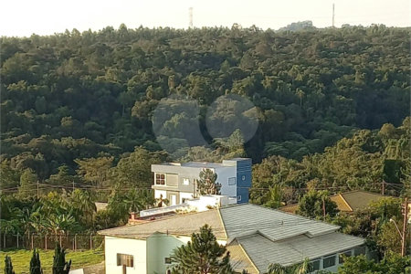 Casa à venda com 3 suítes no condomínio Chacara Castelo, Sorocaba - SP