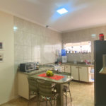 Casa à venda com 2 quartos, sendo 1 suíte, em Vila Deyse, Itapetininga, SP
