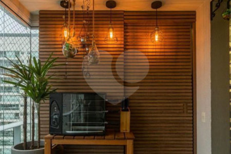 Apartamento à venda com 3 quartos, sendo 1 suíte,  em Vila Anastácio, São Paulo, SP