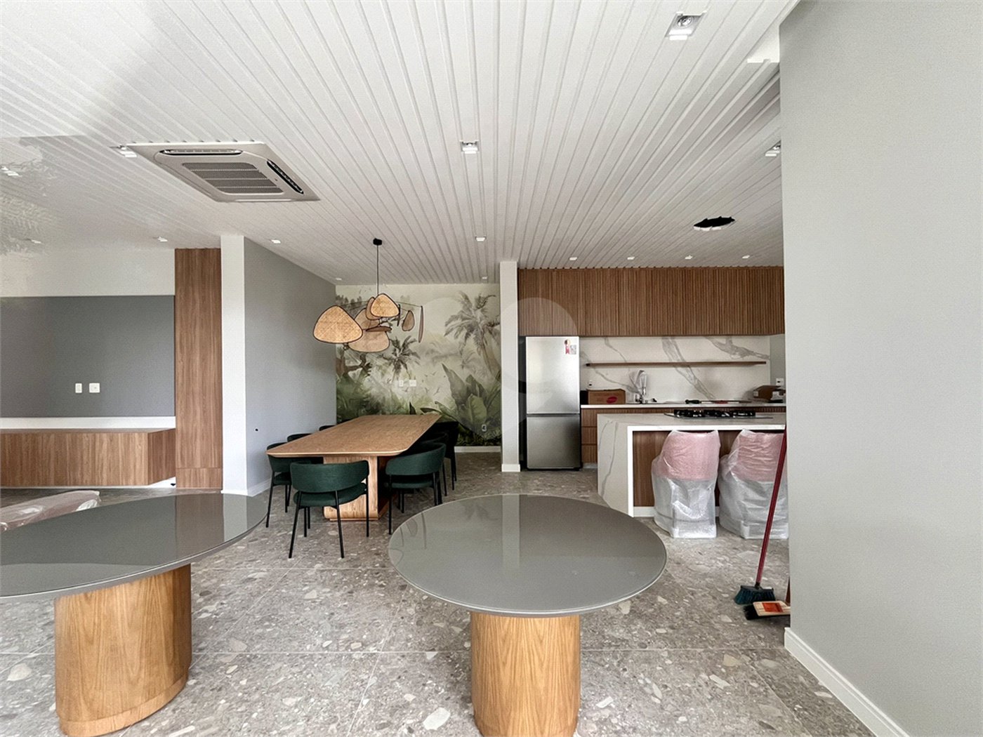 Apartamento à venda com 2 suítes no Centro, Indaiatuba, SP