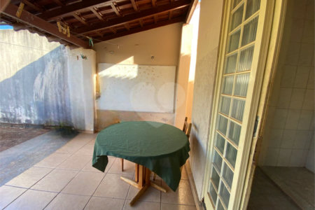 Casa à venda com 3 quartos, sendo 2 suítes, no Centro, Três Lagoas, MS
