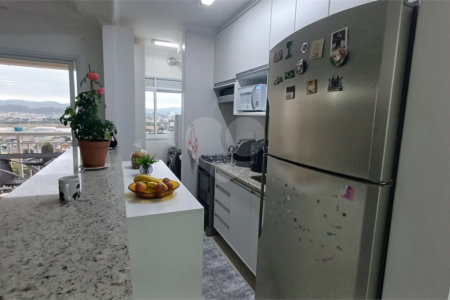 Apartamento à venda com 1 suíte em Km 18, Osasco, SP