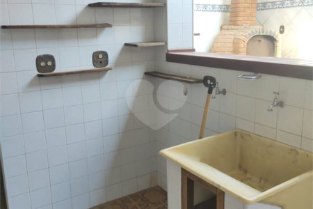 Sobrado à venda com 2 quartos, sendo 1 suíte, em Parque das Rosas, Itu, SP