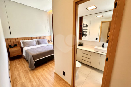 Apartamento à venda com 3 suítes em Santo Amaro, São Paulo, SP