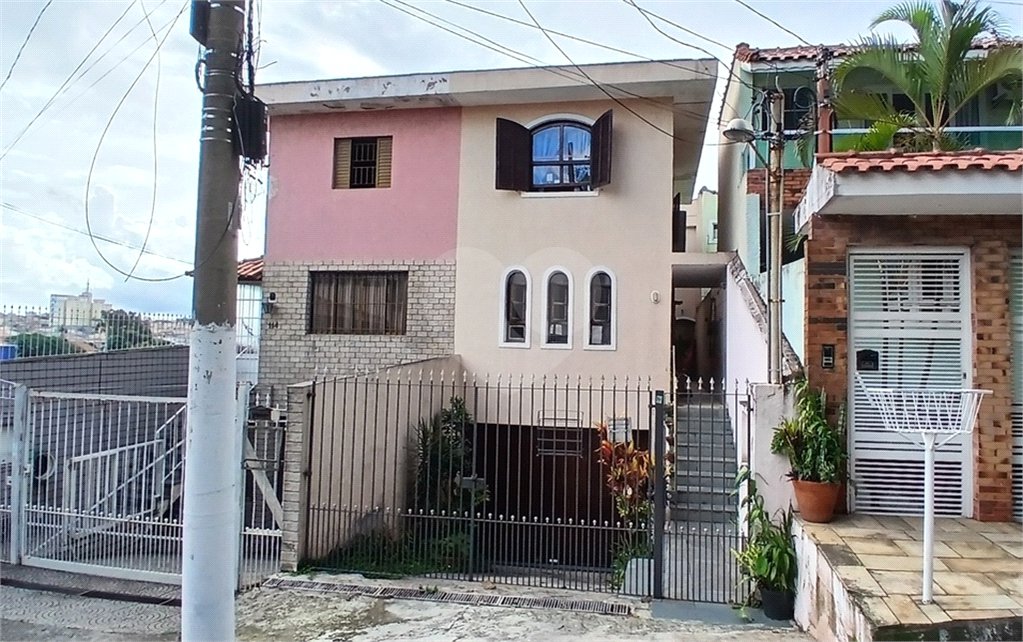 Sobrado à venda com 3 quartos, sendo 1 suíte, em Vila Nova Mazzei, São Paulo, SP