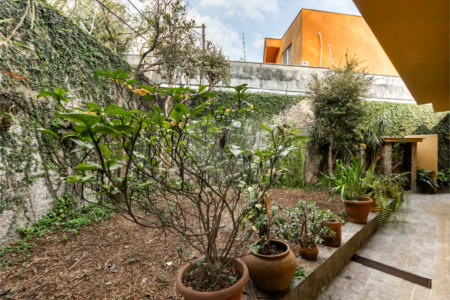 Sobrado à venda com 3 quartos, sendo 1 suíte, em Jardim Prudência, São Paulo, SP