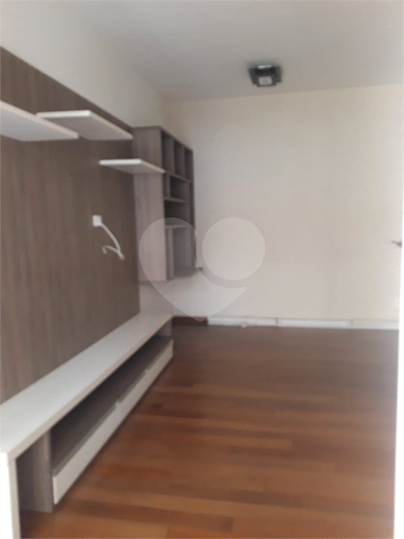 Apartamento à venda ou para alugar com 2 quartos, sendo 1 suíte, em Jardim Carambeí, São Roque, SP