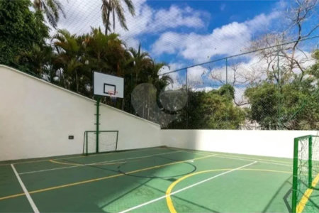 Apartamento à venda no Mandaqui com 3 dormitórios, sendo 1 suíte, sala ampla e bem distribuída, cozinha, 2 banheiros e área de serviço. O imóvel conta ainda com 1 vaga de garagem.