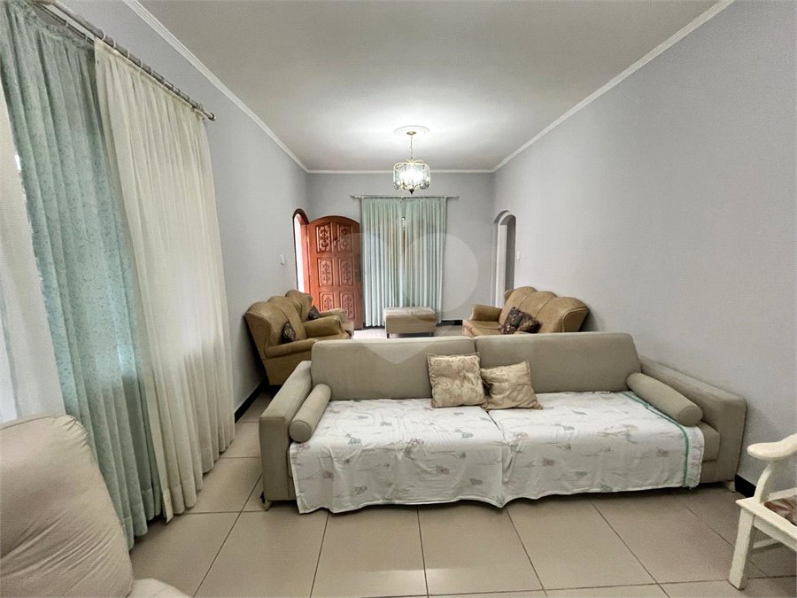 Sobrado à venda com 5 quartos, sendo 1 suíte, em Tucuruvi, São Paulo, SP
