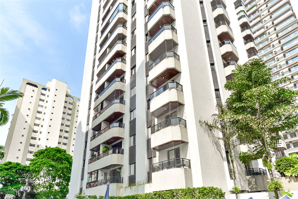 Apartamento à venda com 2 quartos, sendo 1 suíte, em Brooklin, São Paulo, SP