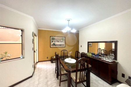 Casa à venda com 3 quartos, sendo 1 suíte, em Parque Bela Vista, Votorantim, SP