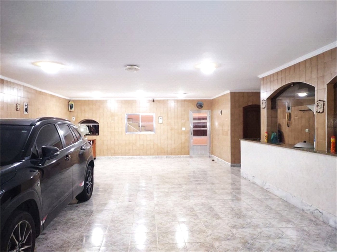 Casa à venda com 3 quartos, sendo 1 suíte, no condomínio Vila Paiva, São Paulo - SP